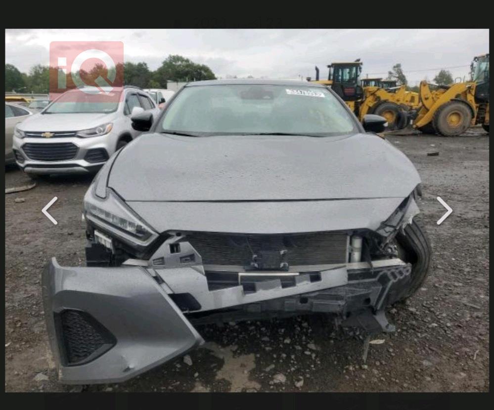 نيسان ماكسيما